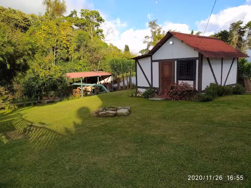 Caba&ntilde;as Clemence