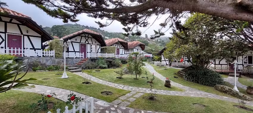 Caba&ntilde;as Hessen Colonia Tovar