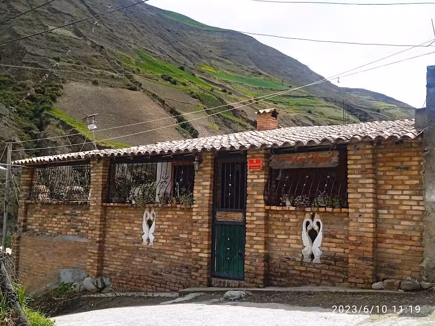 Caba&ntilde;as La Vega de San Rafael