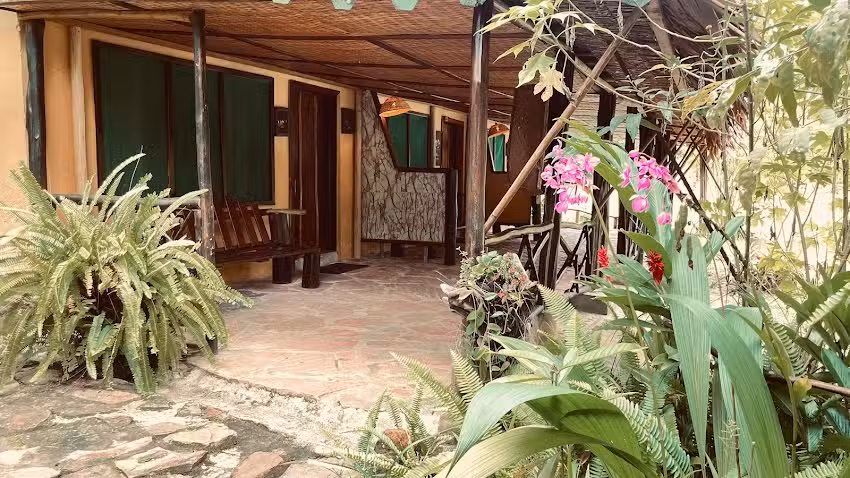 CANAIMA POSADAMORICHAL