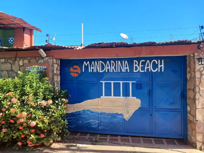 Casa de Playa Mandarina Beach