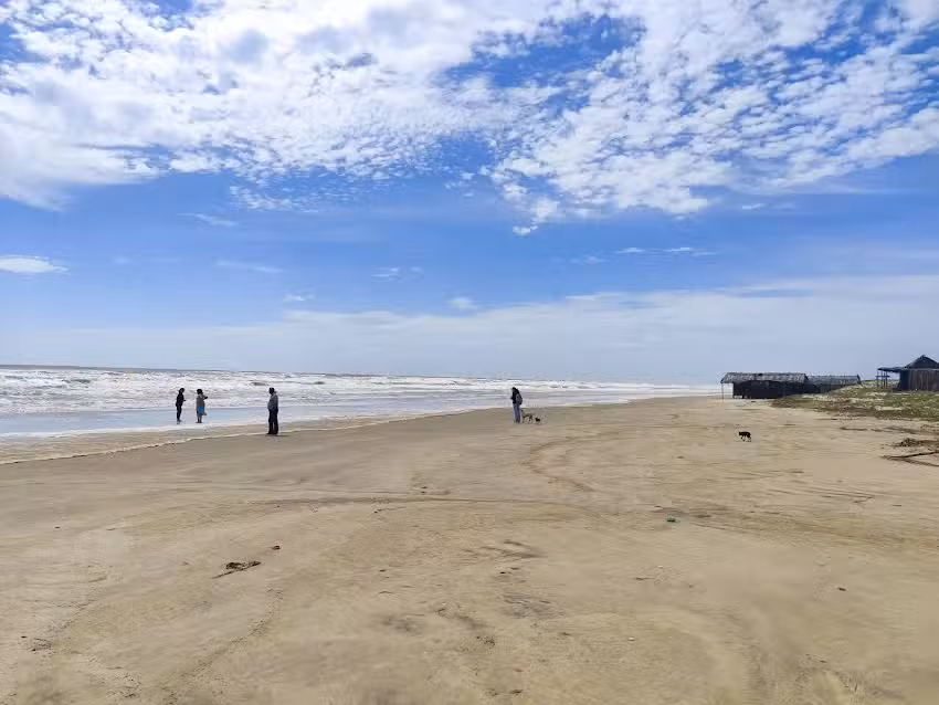 Complejo Tur&iacute;stico Caimare Chico