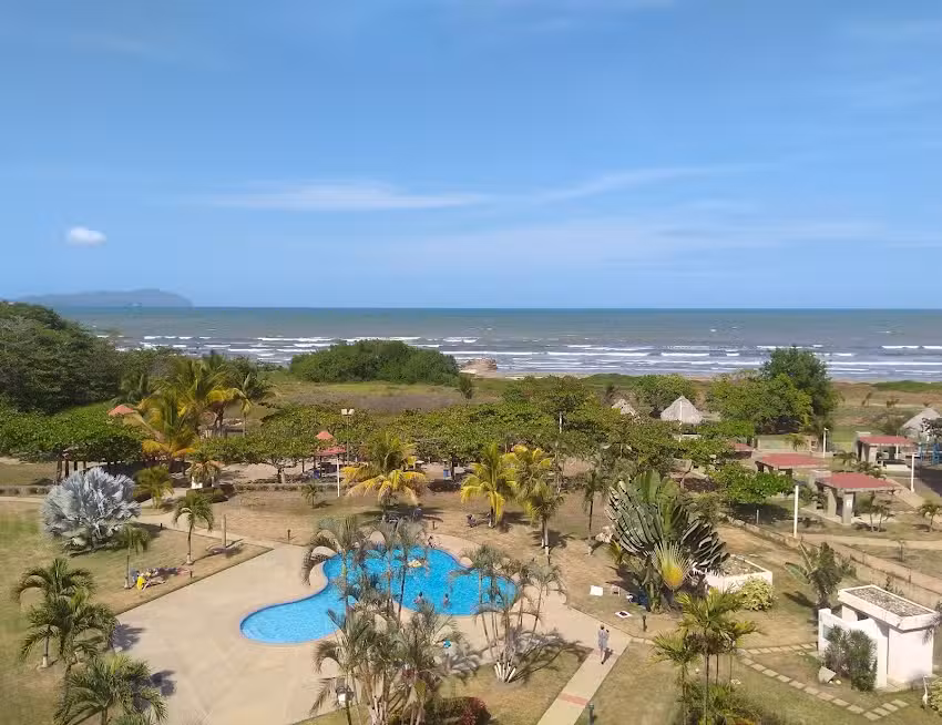 Conjunto Residencial Playa El Aguasal
