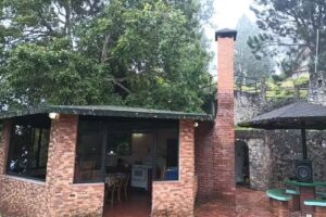 ESPECTACULAR CHALET GUAYAMURE