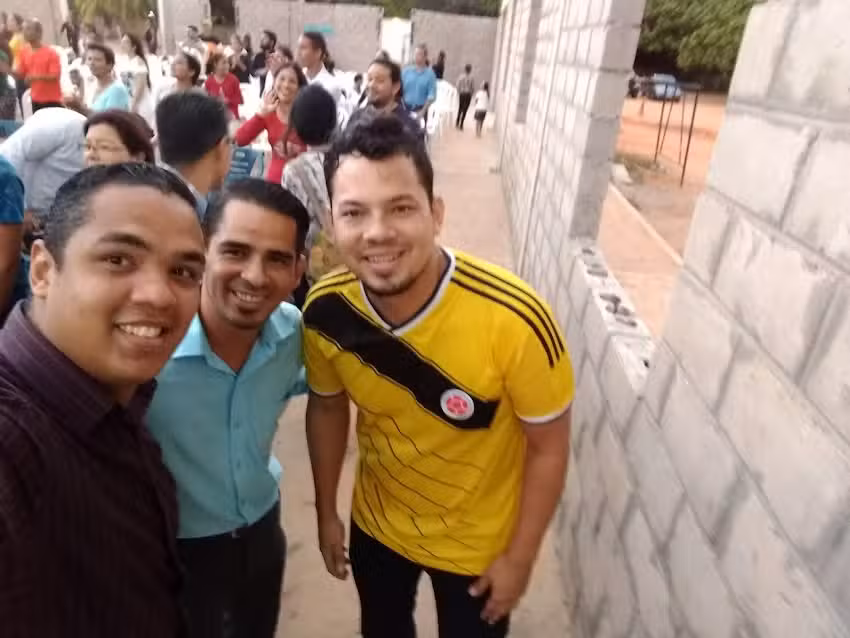 GRANJA MI ESPERANZA IGLESIA LUZ DE LOS ESTANQUES