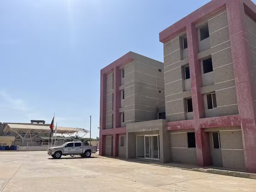 Hotel Adonis Rendiles