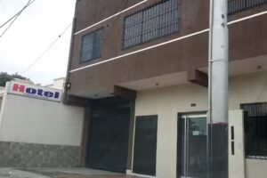 Hotel Ayacucho Plaza