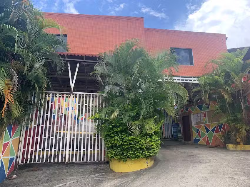 HOTEL CUMBRE AZUL TUY C.A.