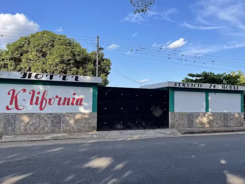 Hotel K&rsquo;lifornia