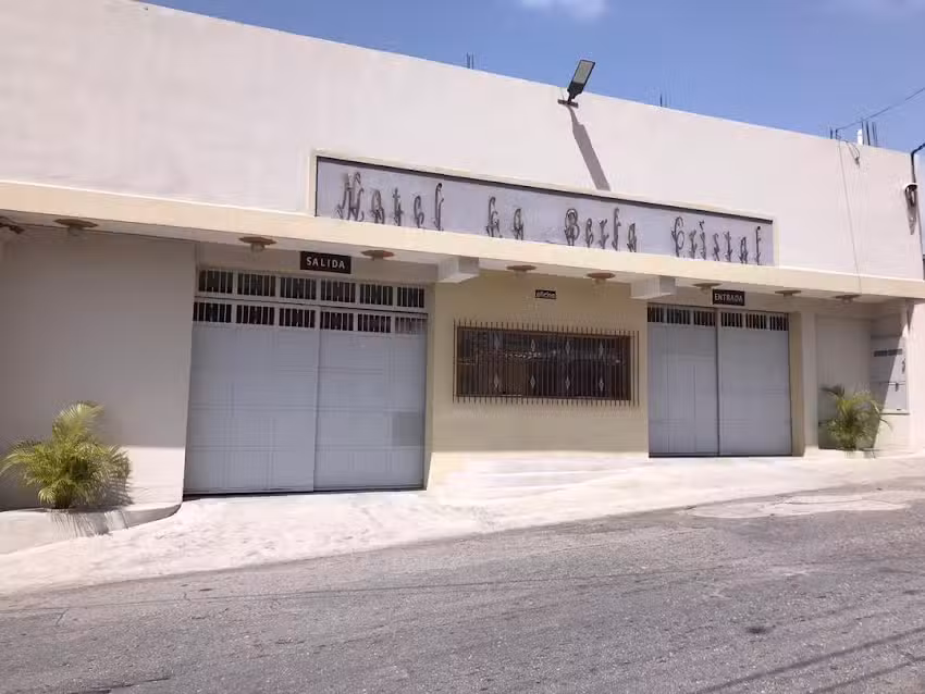 Hotel La Perla Cristal C.A