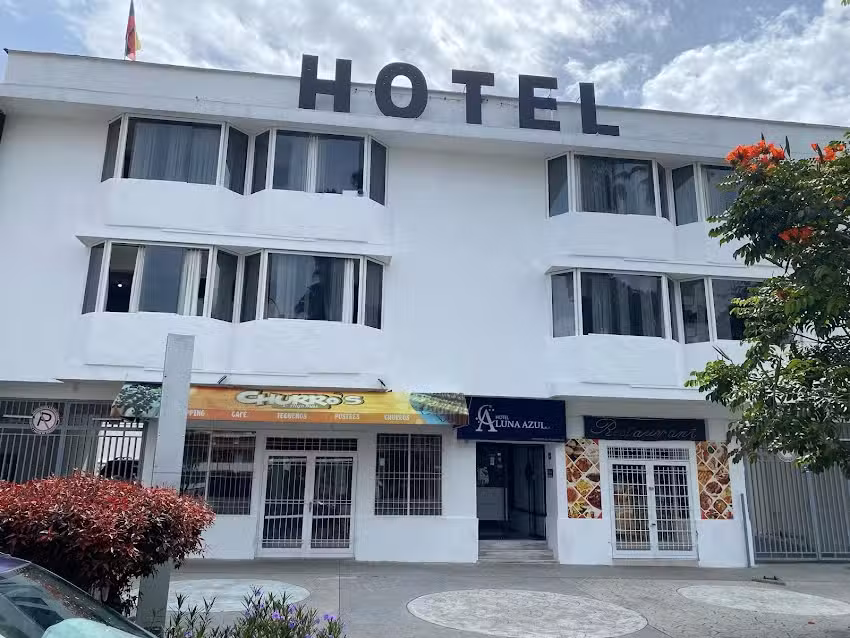 Hotel Luna Azul