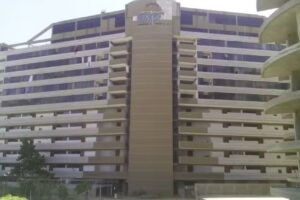 Hotel OMNI Resort , carretera 200