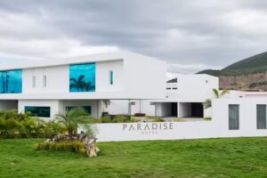 Hotel Paradise Cuman&aacute;