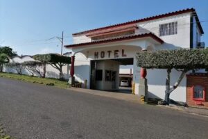 Hotel Santa Elena