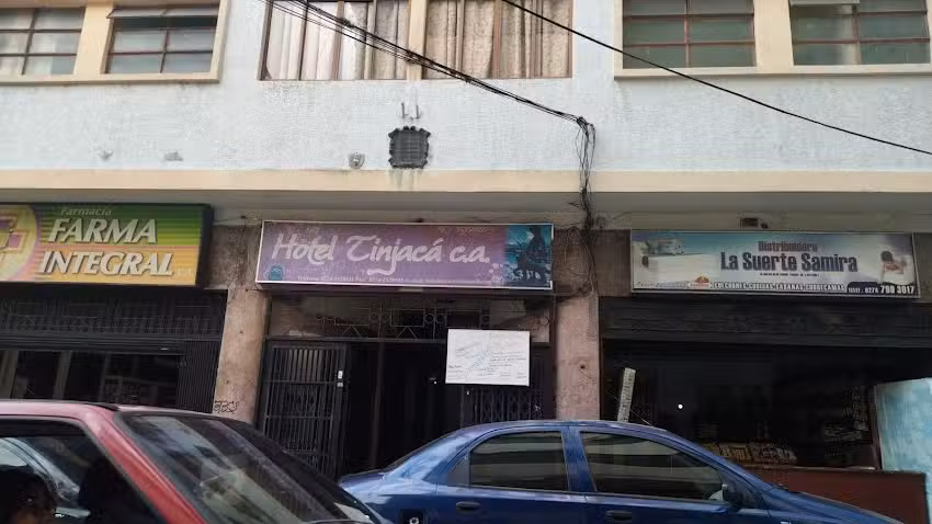 Hotel Tinjac&aacute;