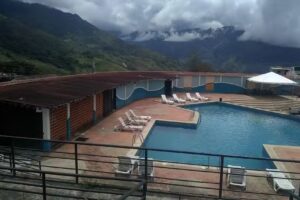 Hotel Tur&iacute;stico Queniquea