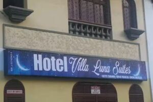 Hotel Villa Luna Suites