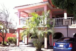 LA CASA DEL TIO HARRY