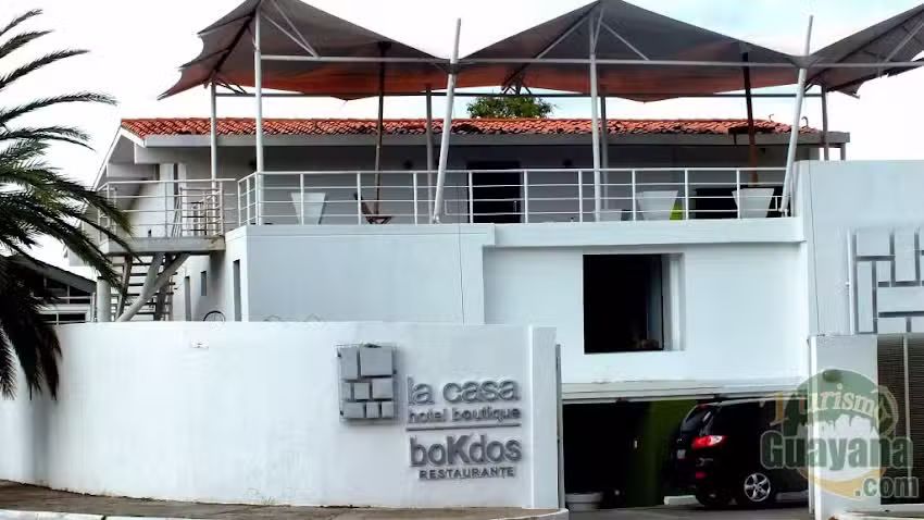 La Casa Hotel Boutique