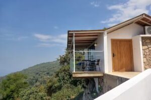 LaVista Glamping & Restaurant