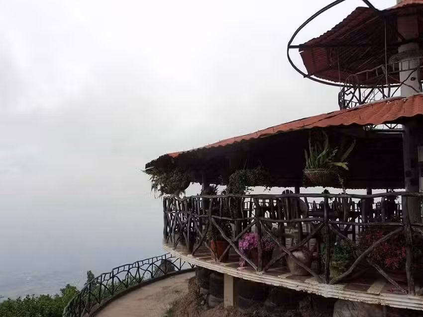 Mirador tur&iacute;stico y recreacional Los Sue&ntilde;os del Abuelo