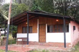 Parador Tur&iacute;stico Paramito