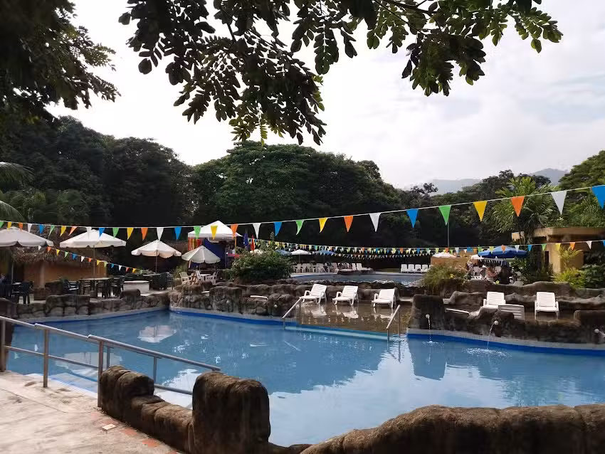 Paseo y Posada La Mariposa