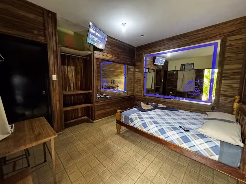 Posada El Amanecer Crep&uacute;scular C.A.