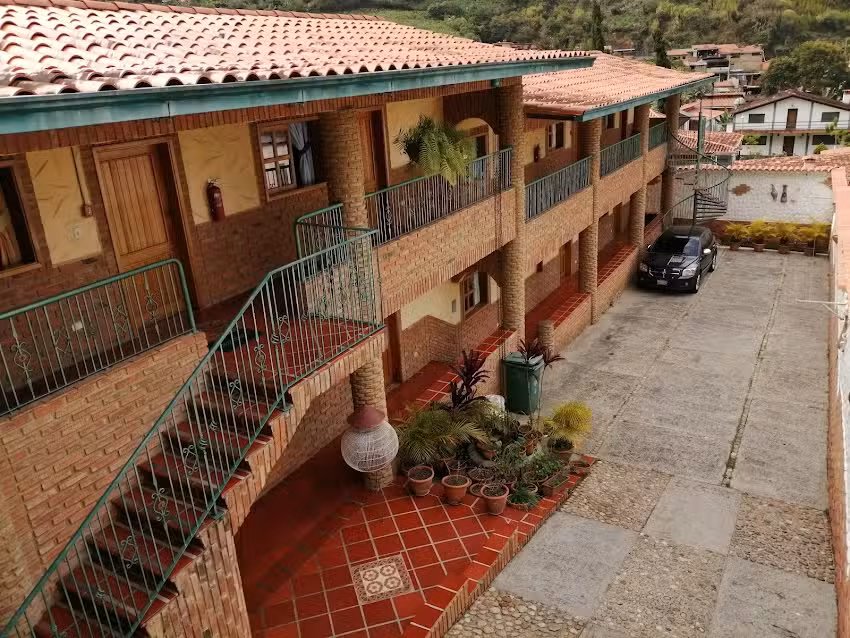 Posada Emilia La Puerta