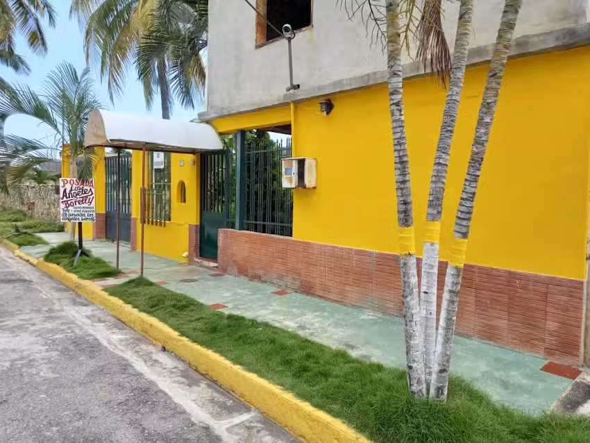 Posada Los Angeles Borelly