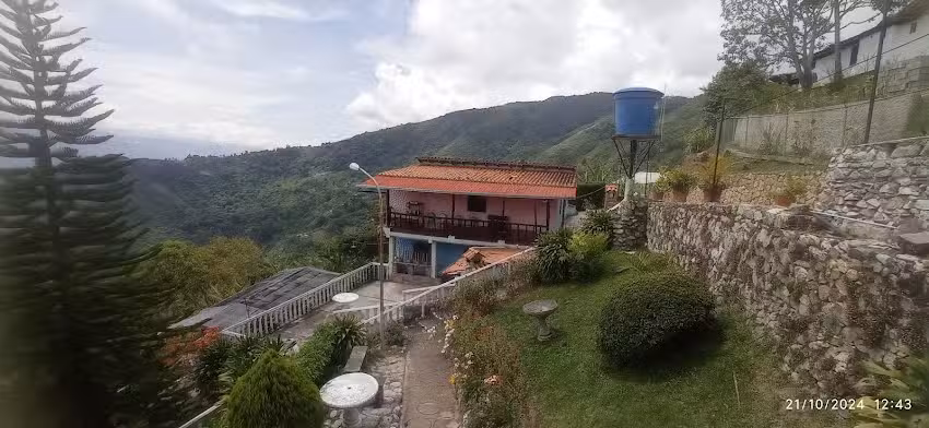 POSADA MUCUORIENTA&Ntilde;A