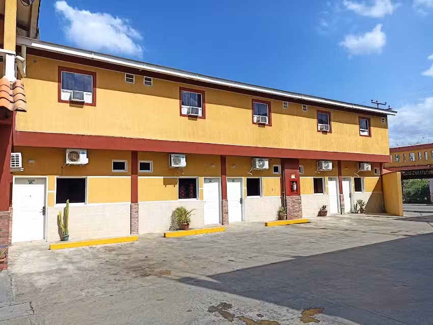 Posada Restaurant Turistico La Monta&ntilde;a C.A.