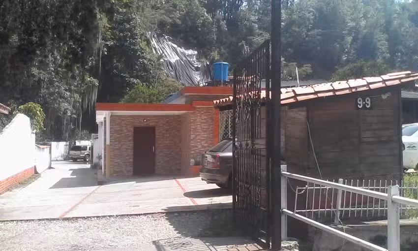 Posada Tur&iacute;stica &laquo;El Remanso De Los Chorros&raquo;