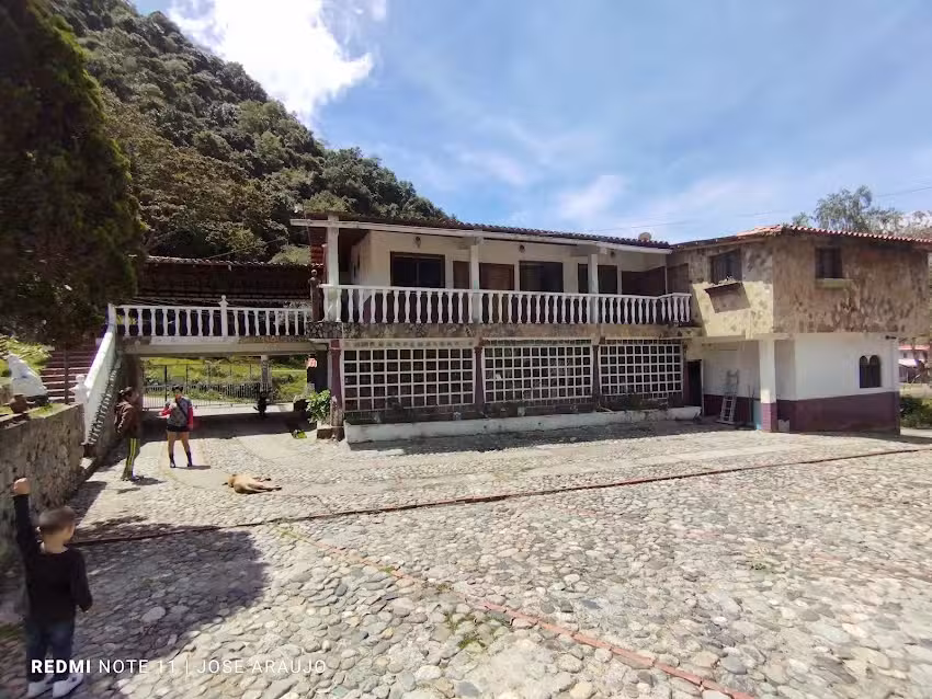 Refugio Tur&iacute;stico Venezuela M&iacute;a