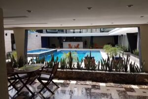 Saint Tropez Estancia Boutique