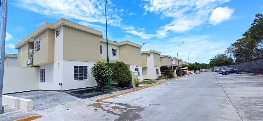 Urb. Trapiche Villas II