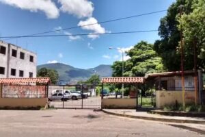 Urbanizaci&oacute;n Los Teques